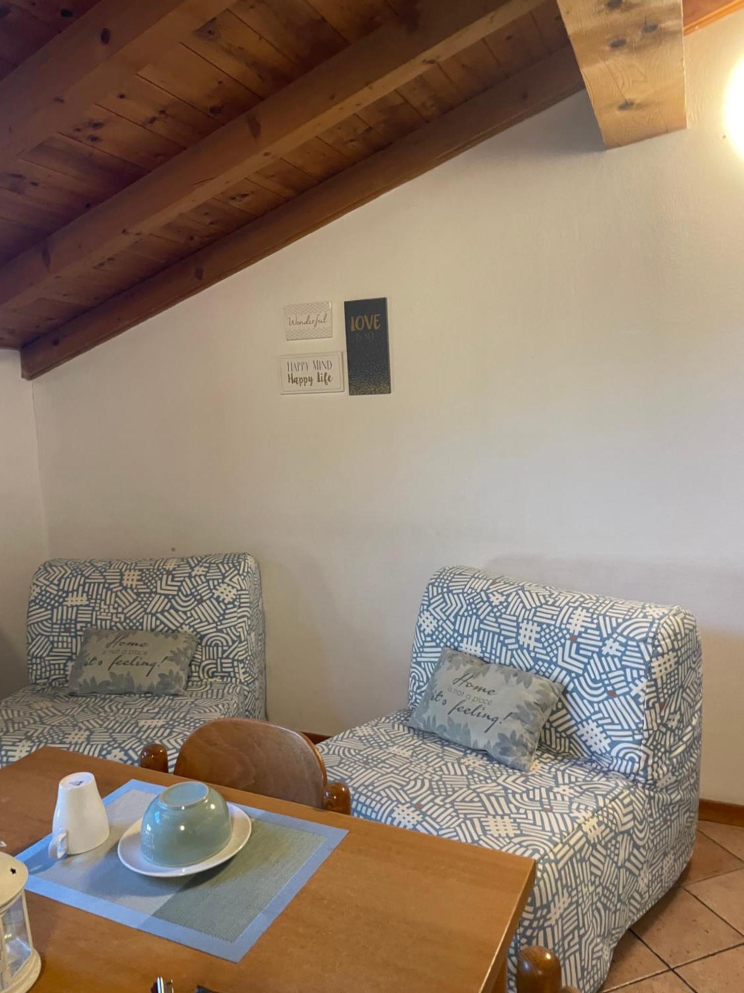 贝尔加莫La Casa Rustica Di Ale E Becky公寓 外观 照片