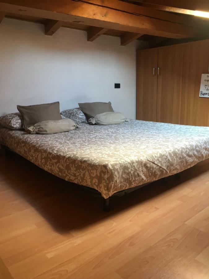 贝尔加莫La Casa Rustica Di Ale E Becky公寓 外观 照片